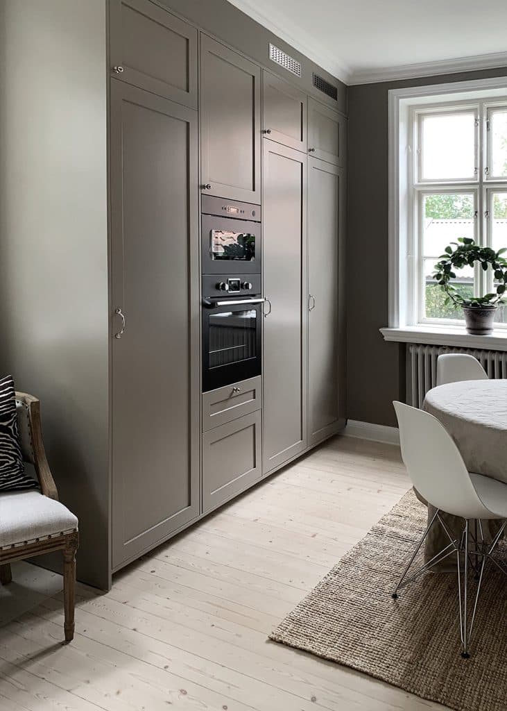 Grå beige kök