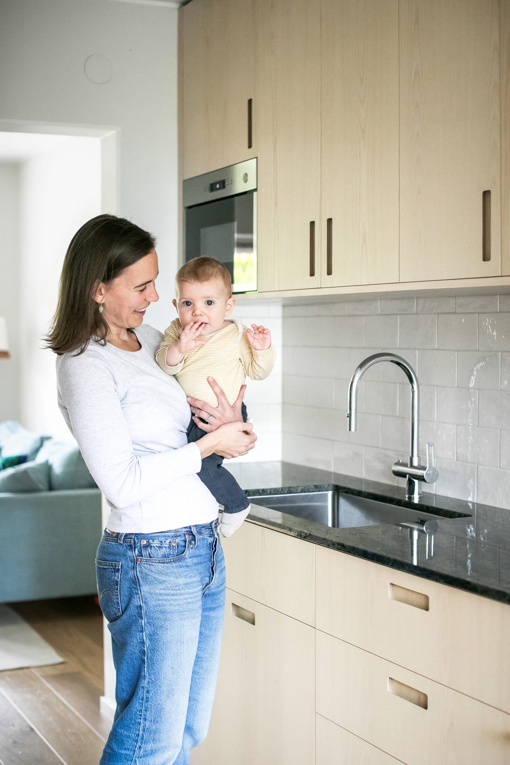 Kök ask - IKEA kök med ask köksluckor